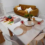 Amber Comfort Z Prywatnym Miejscem Parkingowym Apartmán