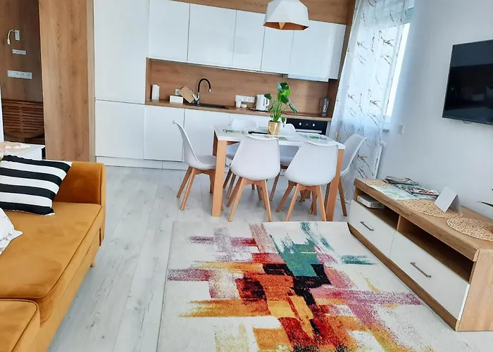 Amber Comfort Z Prywatnym Miejscem Parkingowym Lägenhet Kołobrzeg